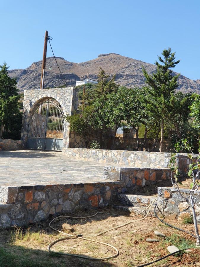 Villa Petrino Tsoútsouros Exteriér fotografie