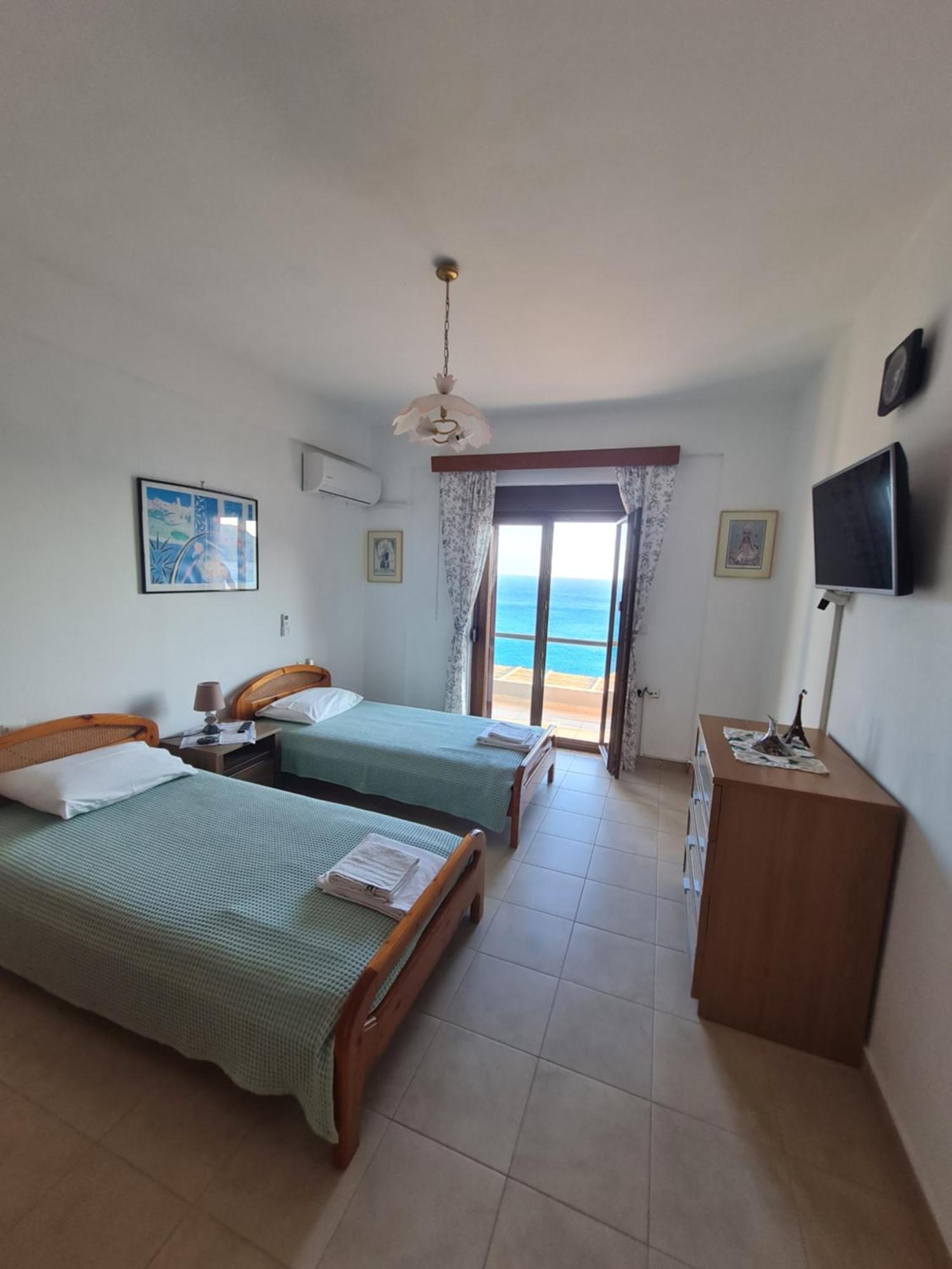 Villa Petrino Tsoútsouros Exteriér fotografie